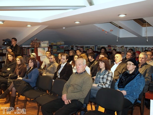 detalj-sa-promocije-knjige061