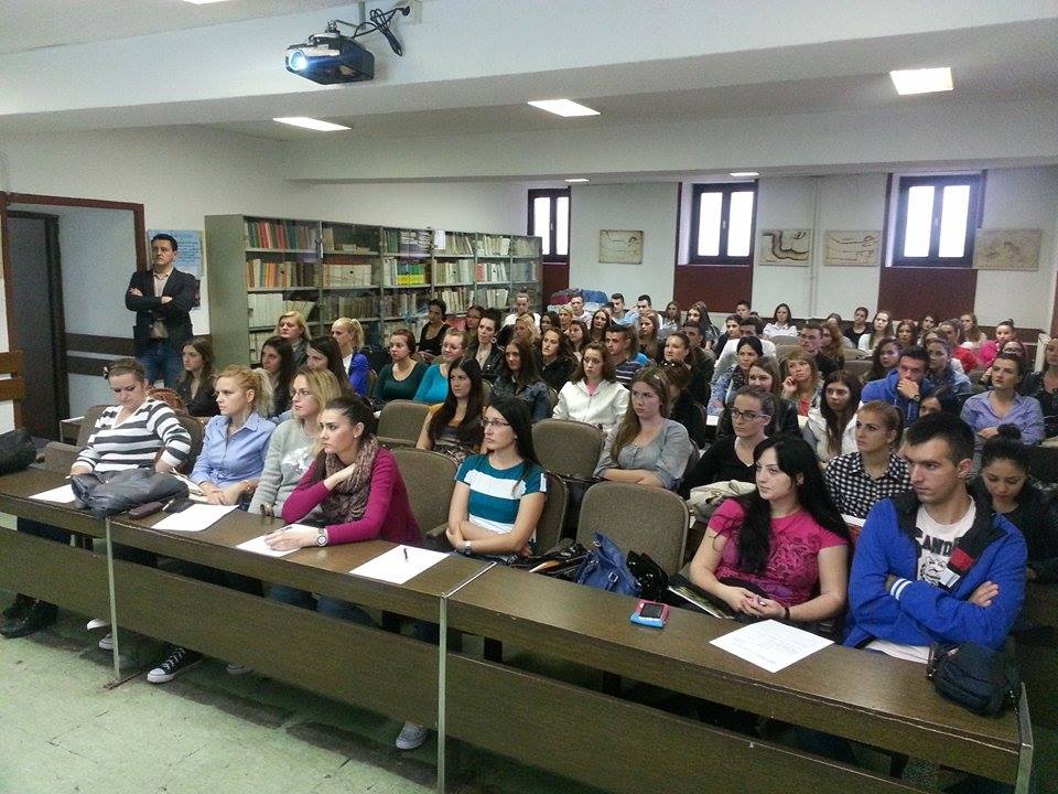 10733513 10205117693726475 153364351 n