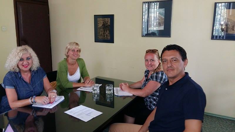 13871946 10210130240517012 2011281914 n