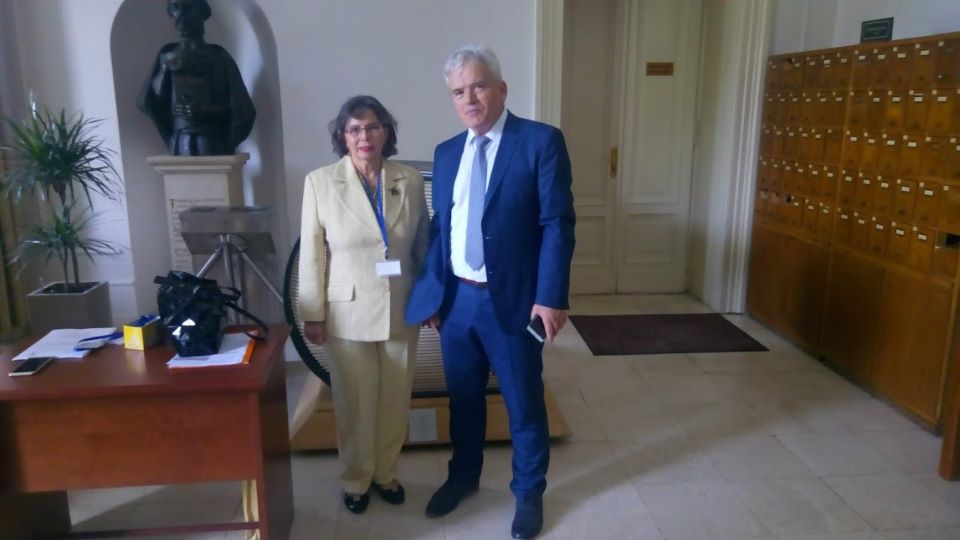 1 Bogić Rakočević direktor Nacionalne biblioteke Crne Gore Đurđe Crnojević Cetinje i mr.sc Enisa Žunić bibliotečki savjetnik rukovodilac Sl