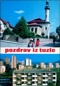 Naslov Pozdrav iz Tuzle [Razglednica] Vrsta građe grafika Jezik bosanski Godina [197?] Izdavanje i proizvodnja Hrvatska : Turistkomerc, [197?] Fizički opis 1 razglednica : u boji ; 10 x 15 Predmetne odrednice Tuzla – Šarena džamija – Behram-begova džamija – Panorama grada – Razglednice UDK 77.033(497.6 Tuzla) COBISS.BH-ID 57776646 Signatura – lokacija, inventarski br. Zavičajna zbirka 77 POZDRAV IN: 2000093